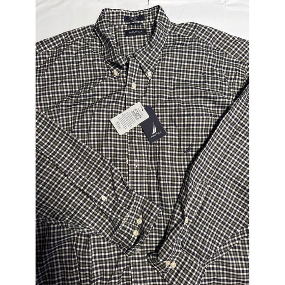 NWT Nautica Men's XXL Button Down Long Sleeve Plaid Stain Wrinkle Resistant - Picture 1 of 5